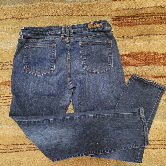 Kut Denim Straight Leg Jeans - Picture 2 of 5